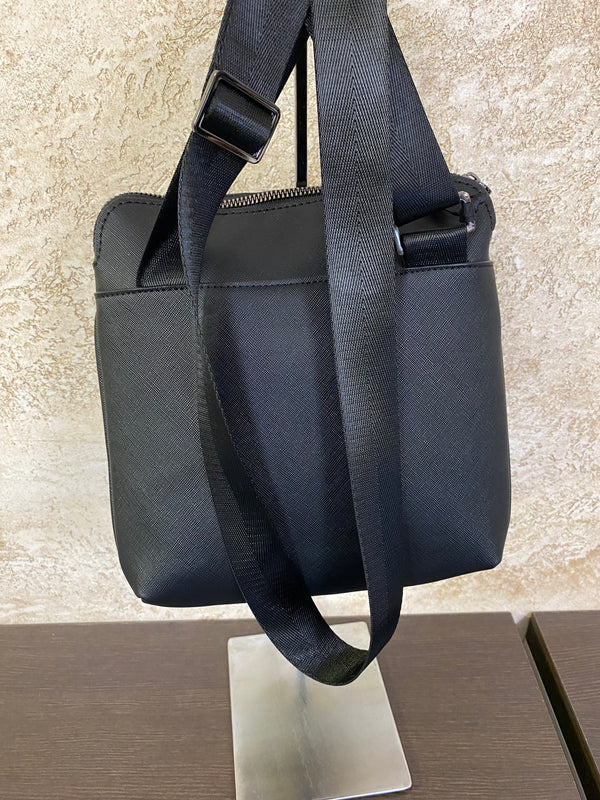 BORSELLO in pelle nero