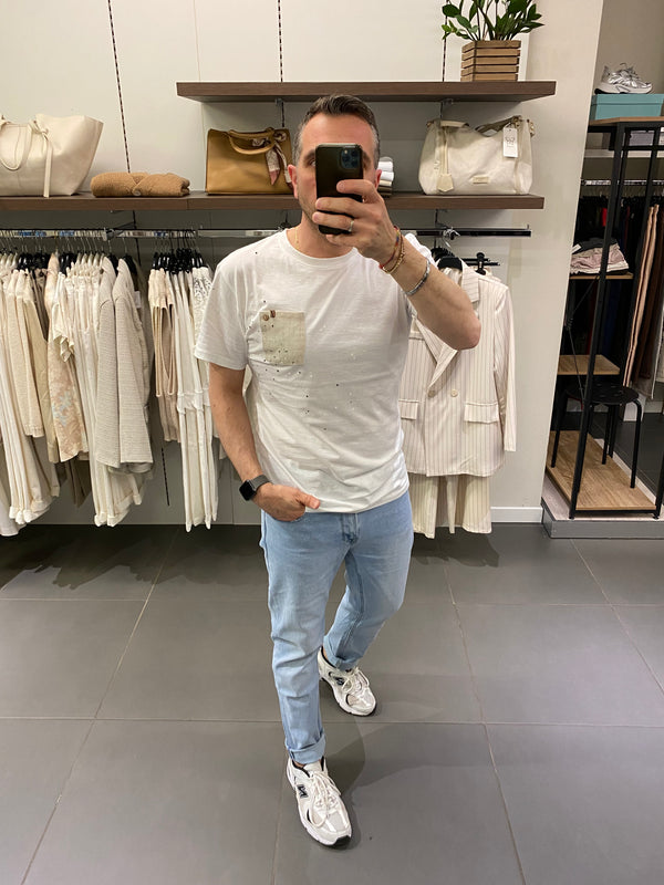 T-SHIRT in cotone con TASCHINO