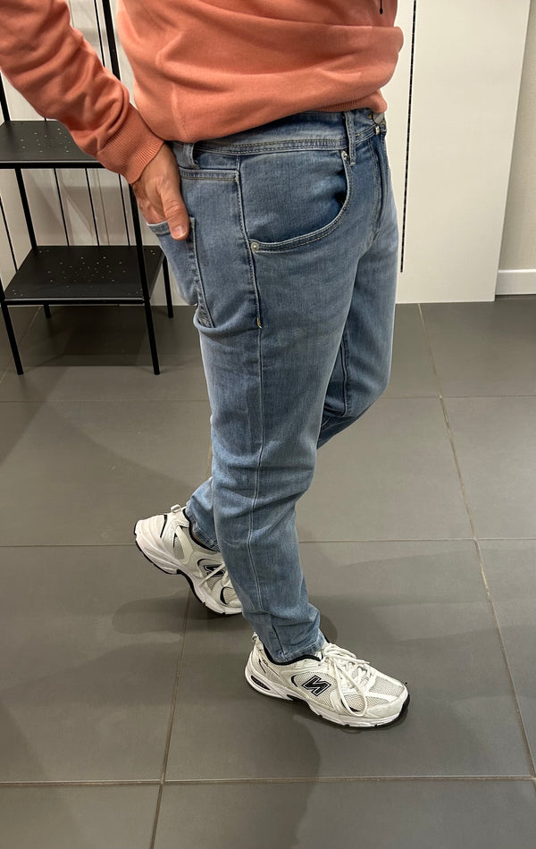 JEANS SLIM FIT