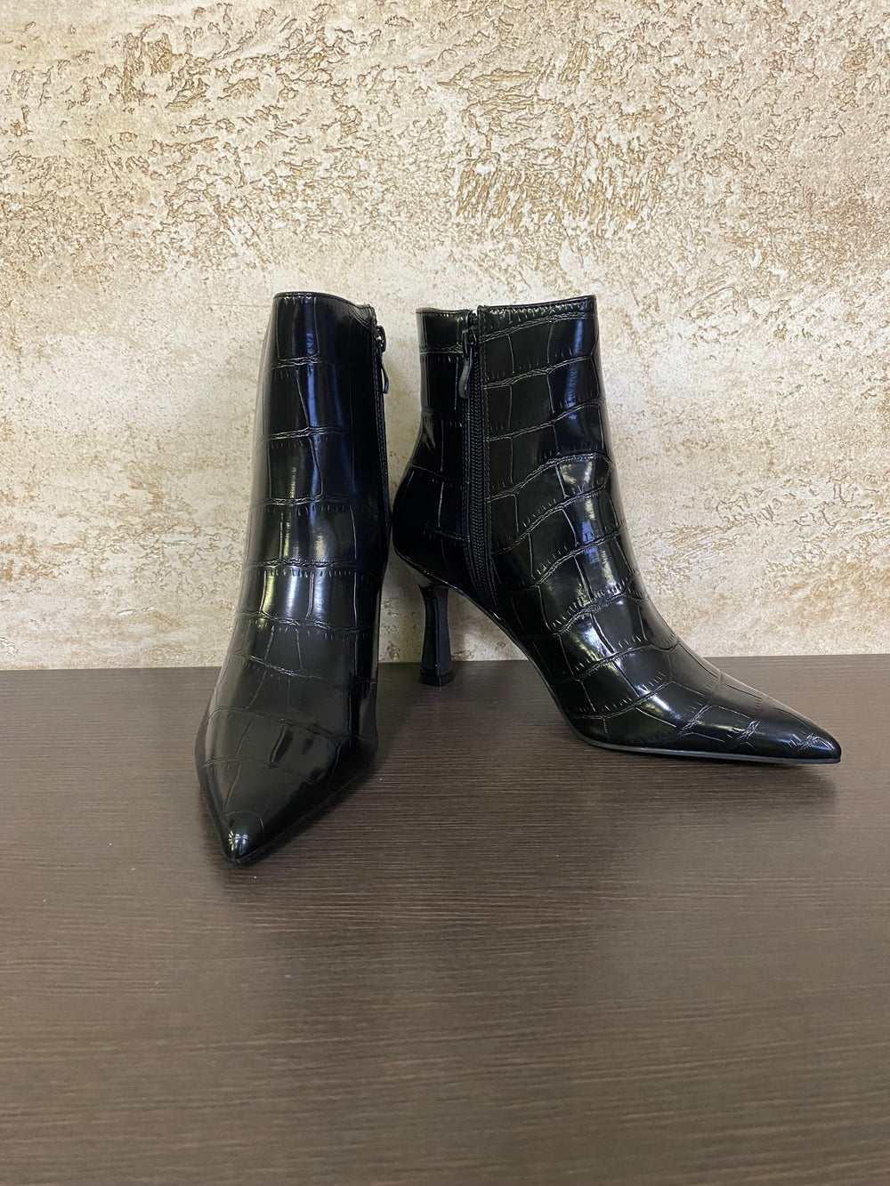 Ankle boots FILIPPA art.D238
