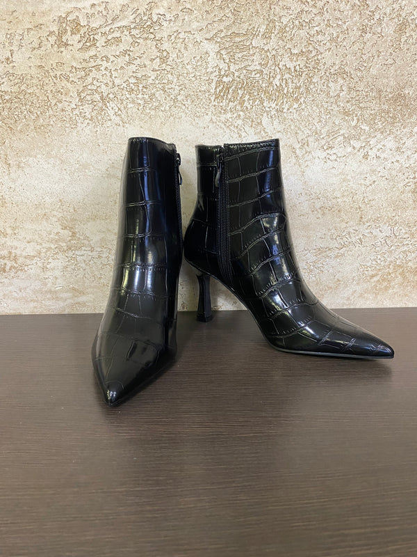 Ankle boots FILIPPA art.D238