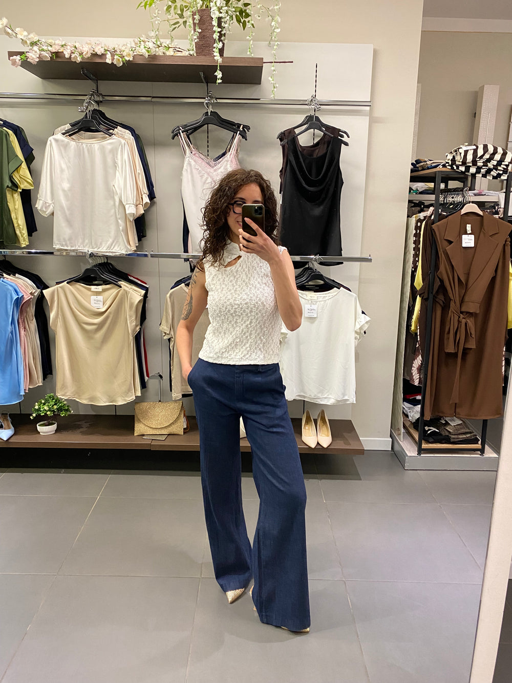 Top TAIWAN bianco