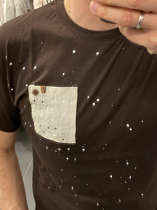 T-SHIRT in cotone con TASCHINO