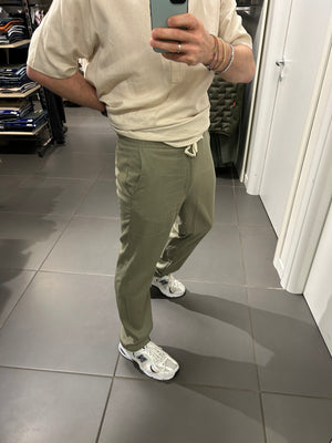 Pantalone 18CR-2594 oliva