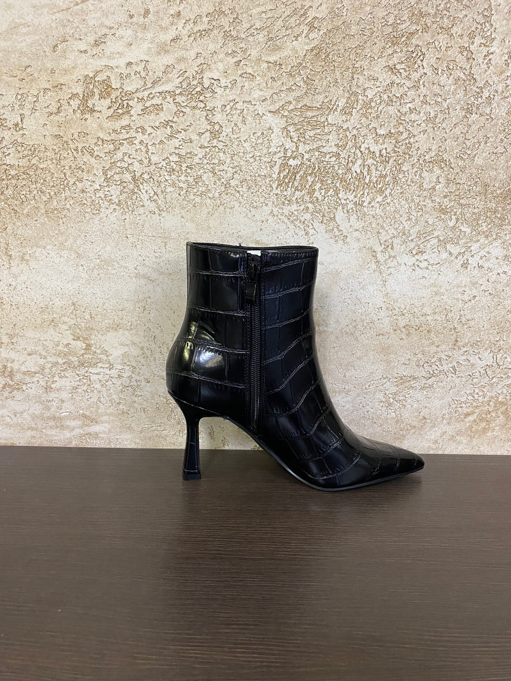 Ankle boots FILIPPA art.D238