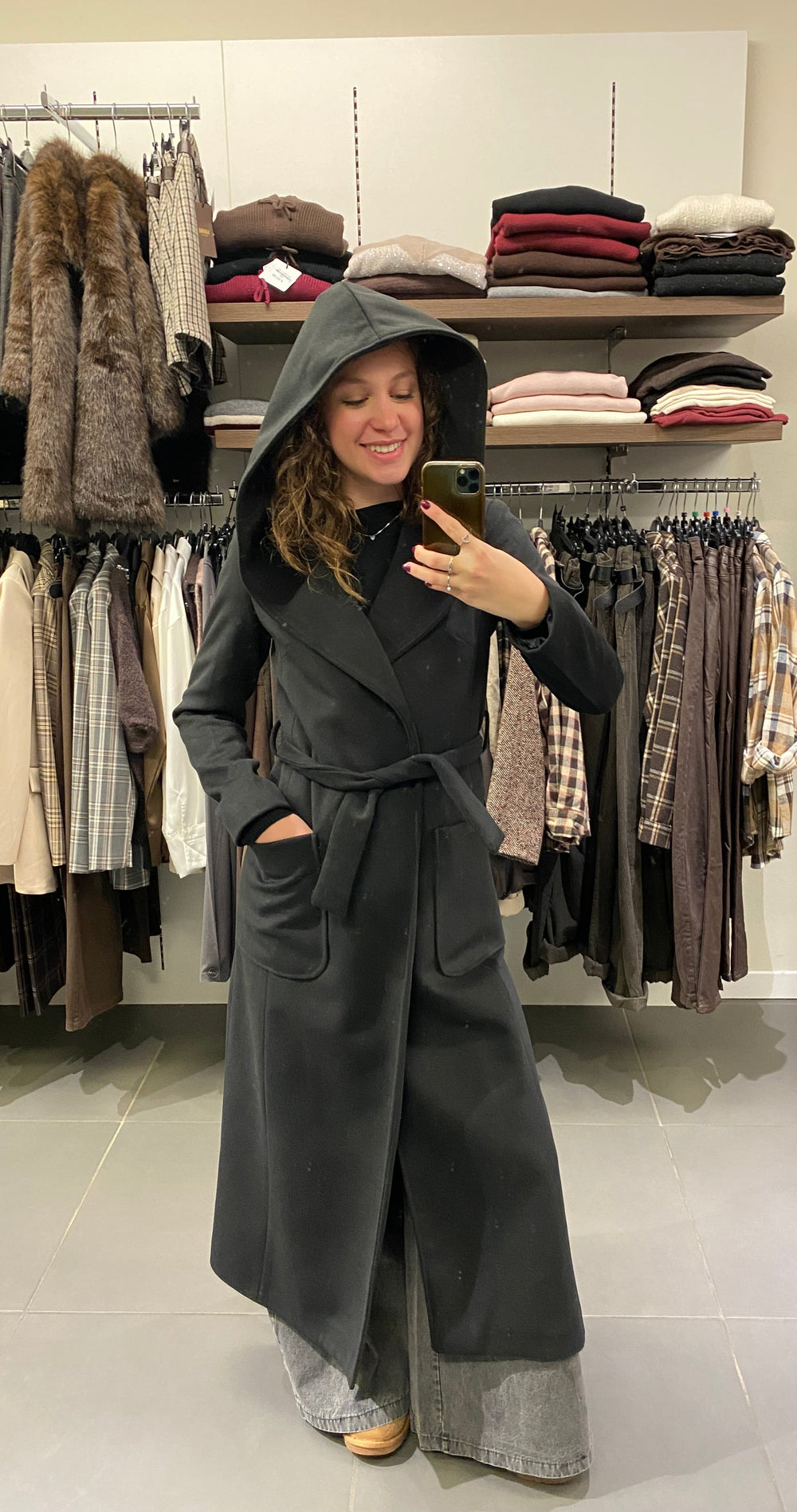 CAPPOTTO CON CAPPUCCIO