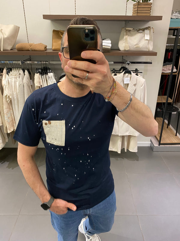 T-SHIRT in cotone con TASCHINO blu