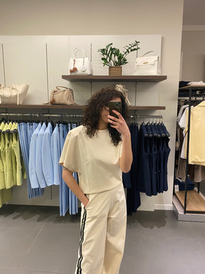 T-shirt over PUNTO MILANO beige