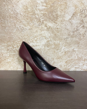 DÉCOLLETÉ BURGUNDY