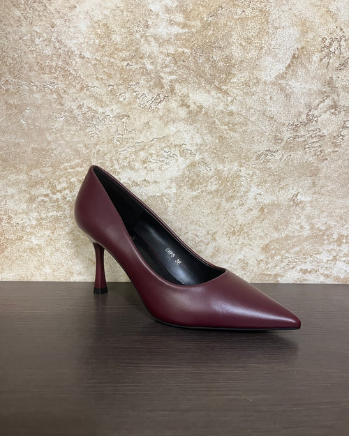 DÉCOLLETÉ BURGUNDY