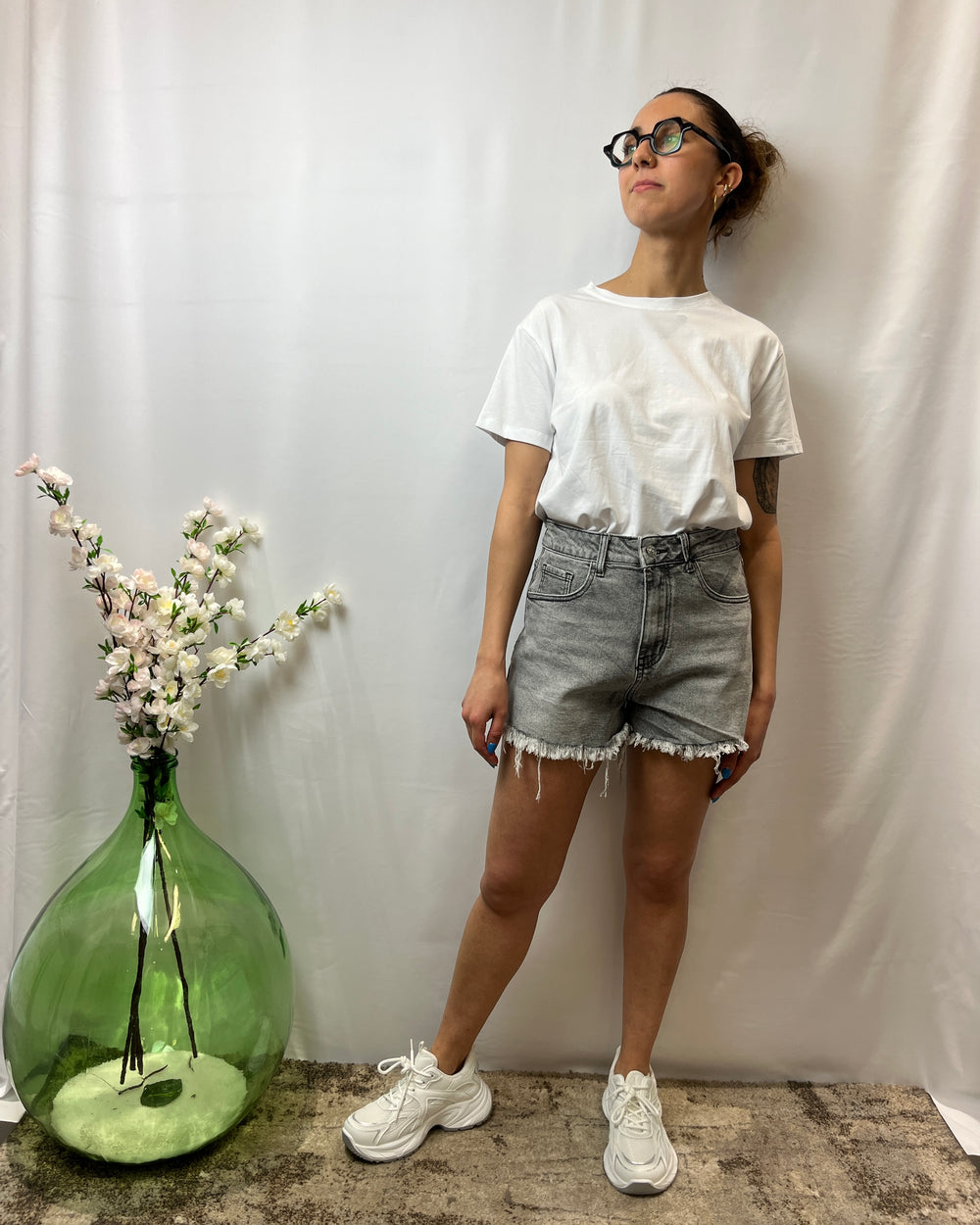 SHORTS IN JEANS